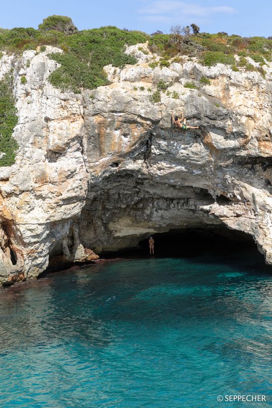 La sortie d'un 7c à Cala Barques.